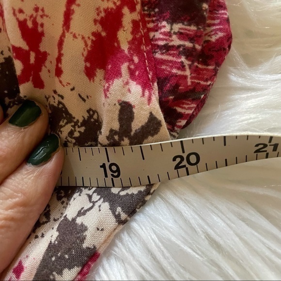 Stylish Tie-dye Top NWT - Picture 13 of 13